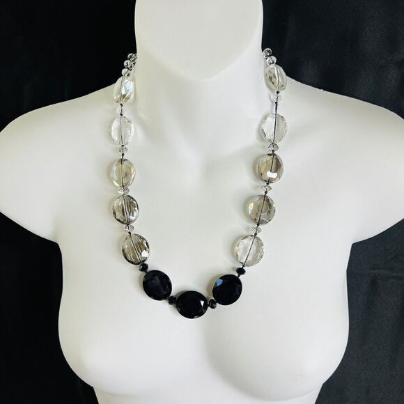 WHBM Chunky Crystal Glass Ombre Necklace White House Black Market Sparkling 1364 - Picture 7 of 12